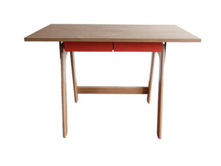 felix's-desk-2-singled